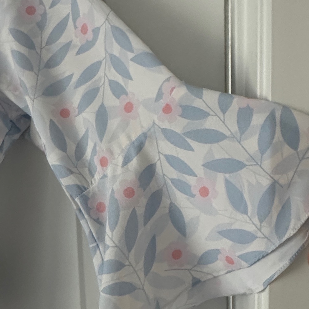 Chic Leaf Pattern Wrap Blouse - Light Blue And Pi… - image 4